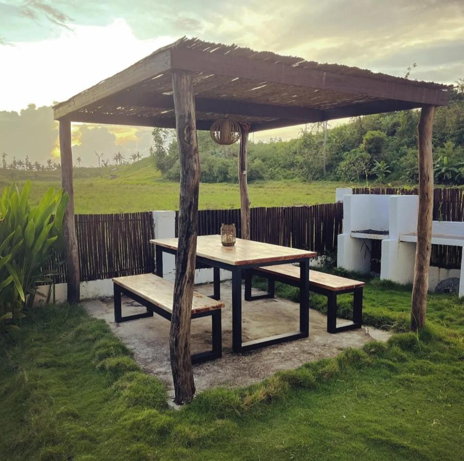 Secret Villa - Unique Experience General Luna  Luaran gambar